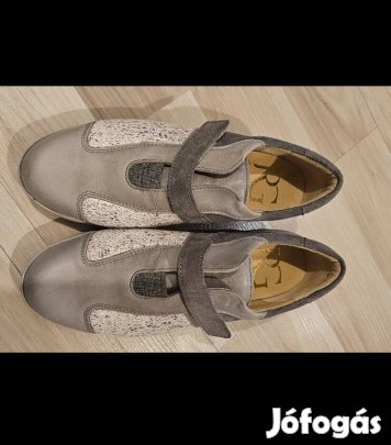 Teljesen új Ledi Anatomic bőr félcipő - 37-es