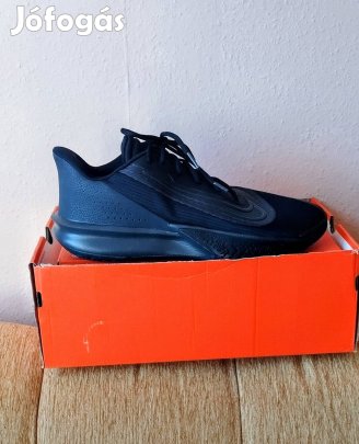 Teljesen új Nike Precision VII 