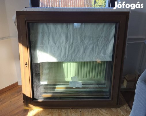 Teljesen új, bontatlan, gyári fa ablak (3 db) féláron eladó