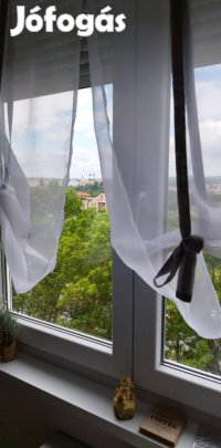 Teljeskörűen felújított, várpanorámás lakás Veszprémben