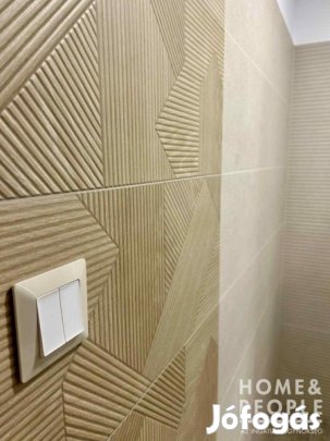 Teljeskörűen fölújított lakás eladó - Szeged