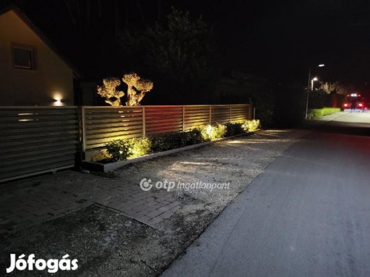 Telkii eladó 235 nm-es ház