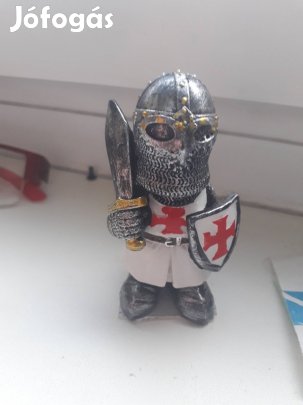 Templomos lovag figura, új