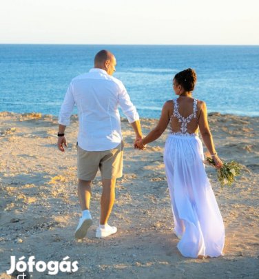 Tengerparti menyasszonyi ruha eladó. Egyedileg készített