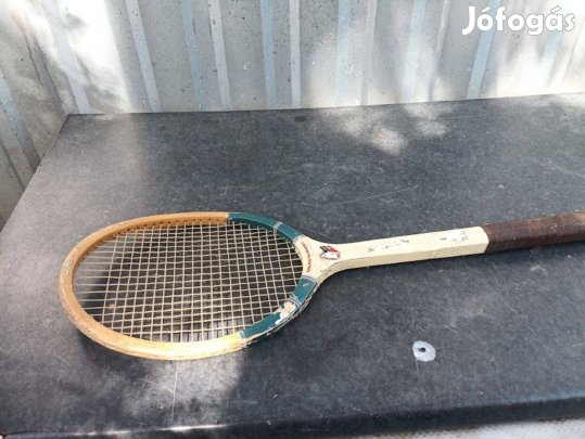 Teniszütő snauwaert retró teniszütő snauwaert retró padláson fellet