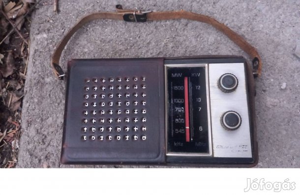Tento szovjet retro zseb rádió működik