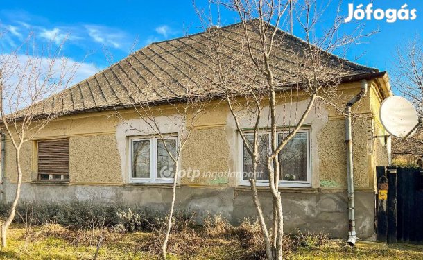 Tényői eladó 105 nm-es ház