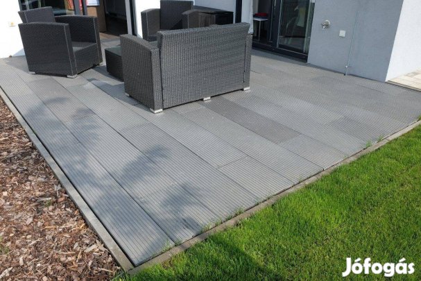 Teraszdeszka szürke, 1500x140x30mm, bordás, tömör műanyagból, országos