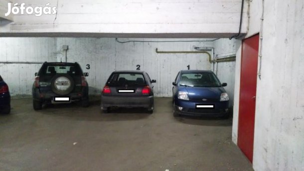 Teremgarázs kiadó Pécsen, a Petőfi utcában