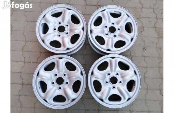 Terepjáró 5X114,3 15 colos acélfelnik!