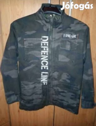 Terepszínű fiú kabát 146-os újszerű