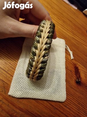 Terepszínű karkötő