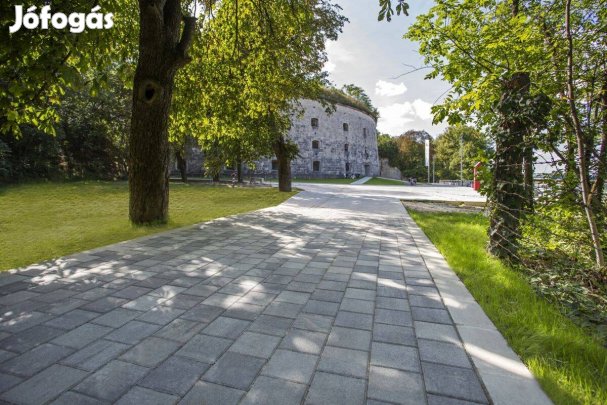 Térkő, L. Piazza antracit, országos szállítással, 3 raklap mennyiségtő