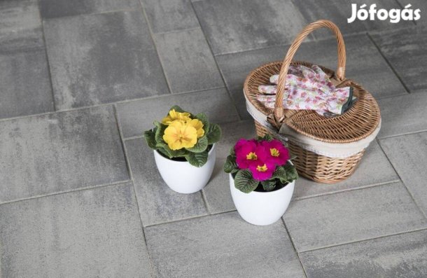 Térkő, L. Taverna Gigant feketemárvány országos szállítással, 3 raklap