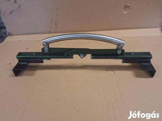 Térkő- és lapemelő fogó