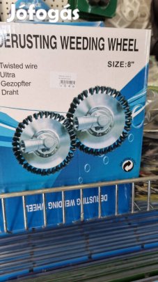 Térkő gyomtalanításához fűkaszára szerelhető drótkefe, drótkorong