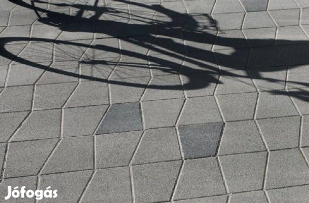 Térkövek. Pelso antracit, országos kiszállítással, 3 raklap mennyiség