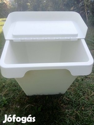 Termény állat eledel tartó fedeles tároló doboz