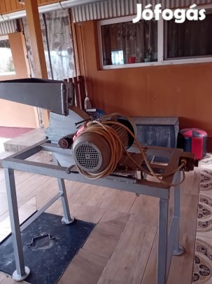 Termény és Paprika daráló