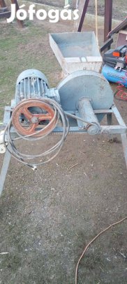 Terménydaráló ipari