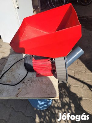 Terménydaráló kitűnő állapotú 