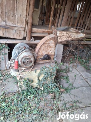 Terménydaráló villanymotorral