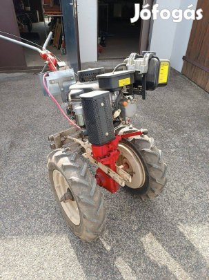 Terra Dízelmotoros kistraktor