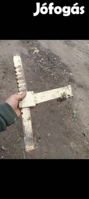 Terra kapálógép csoroszlya