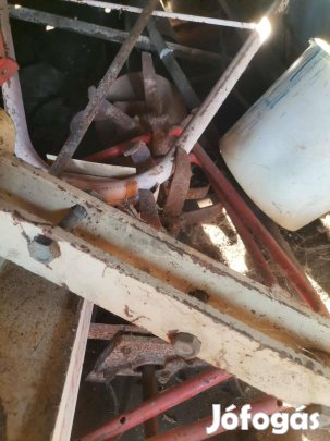 Terra kertigép alkatrészek eladók