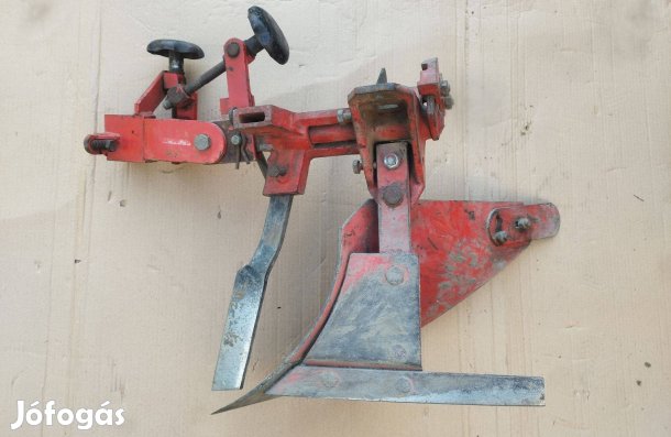 Terra váltvaforgató eke beállítóval, egy fejjel eladó