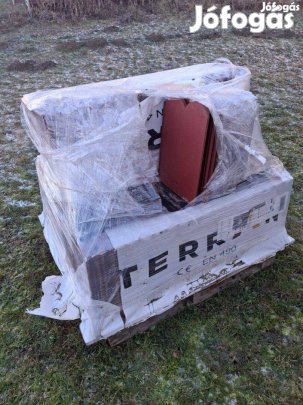 Terrán Rundo bordó új szellőző tetőcserép