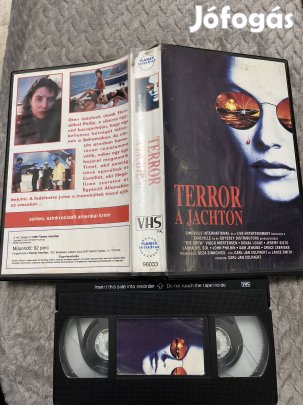 Terror a jachton vhs nagytok krimi