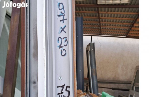 Terszajtó fehér - barna