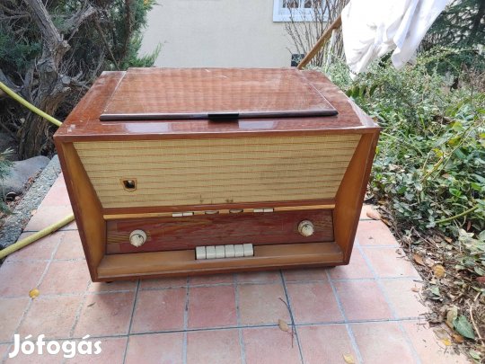 Terta T 422 G régi rádió fellelt ismeretlen állapotban-kábel levágva