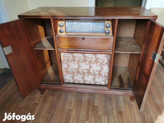 Terta Zenegép zeneszekrény eladó 