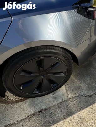 Tesla Model 3 Aero 18 gyári nyári kerék Michelin 235/45 R18