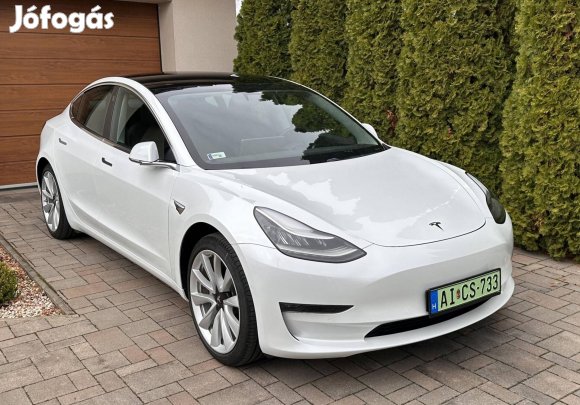 Tesla Model 3 Standard Range Plus Aut Gyöngyház...