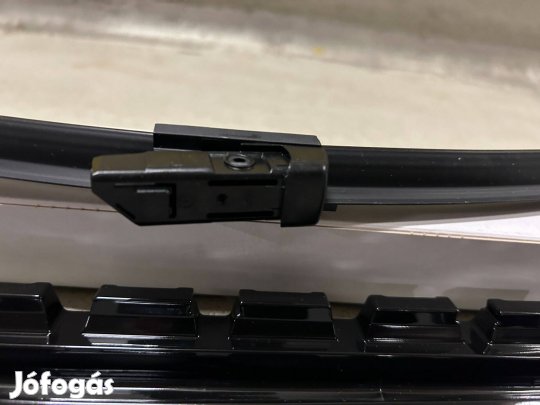 Tesla Model 3 gyári ablaktörlő