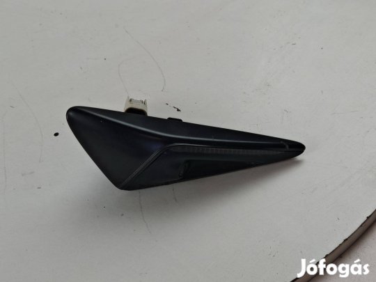 Tesla Model 3 parkoló kamera bal első (használt) 1125106-50-H