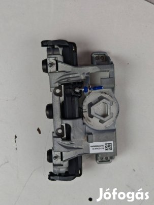 Tesla Model 3 parkolókamera csoport első (használt) 1143746-01-D