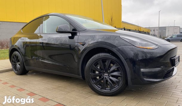 Tesla Model Y Long Range AWD (Automata) Vonóhor...