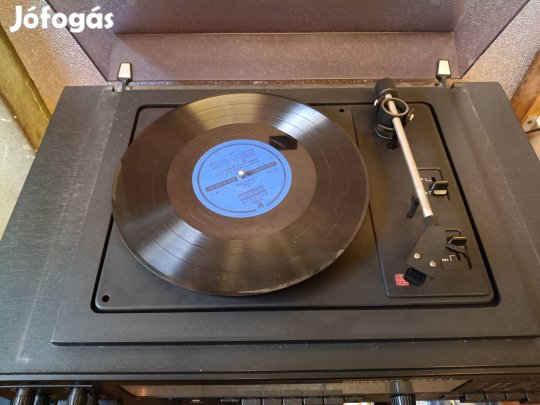 Tesla Moderato 1037 A-1 Rádiós erősítő lemezjátszó és hangfal