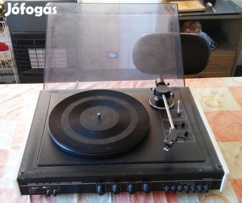 Tesla Nzc -420 lemezjátszó plusz 60db lemez