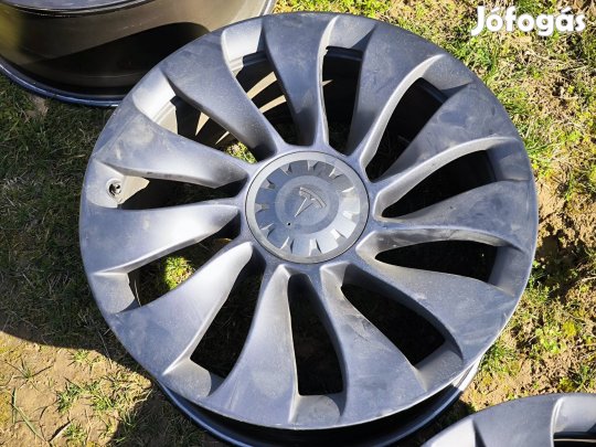 Tesla Überturbine 20" makulátlan felnik