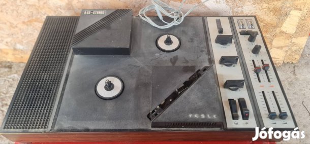 Tesla szallagos magnó retro vintage