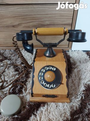 Tesla tárcsás telefon