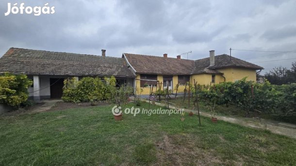 Tetétleni eladó 97 nm-es ház