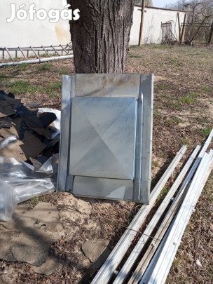 Tető kilépő és csatorna