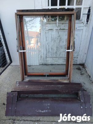 Tetőablak ,bontott,Peta 85*112