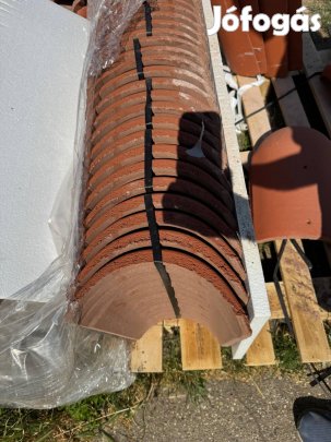 Tetőcserép Terrán Danúbia kúpcserép